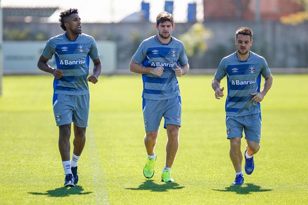 Kannemann alertou que Gr&ecirc;mio n&atilde;o pode considerar confronto definido na Libertadores