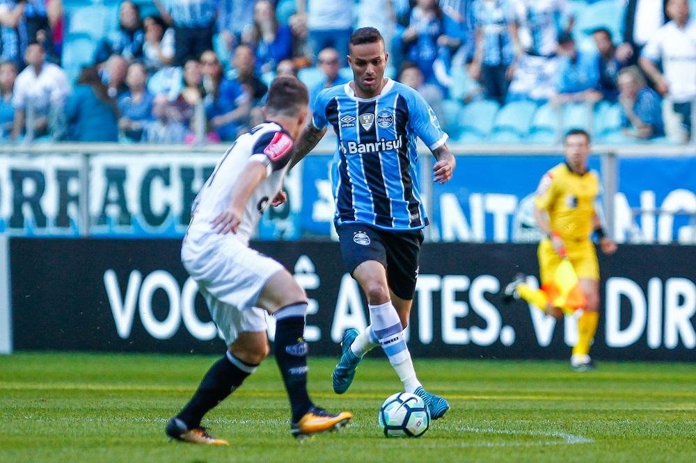 Gr&ecirc;mio espera oferta definitiva por Luan
