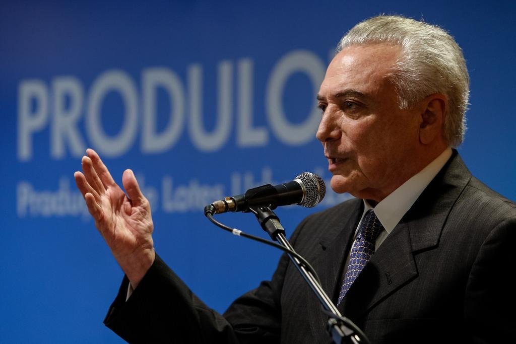 Temer anuncia que R$ 7 bilh&otilde;es de lucro do FGTS ser&atilde;o divididos entre trabalhadores 