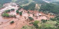 Rompimento da barragem de rejeitos causou 19 mortes, além de contaminar Bacia Hidrográfica do Rio Doce