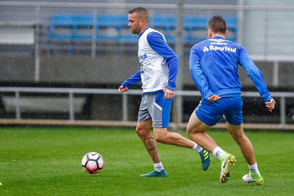 Luan pode fazer sua despedida contra Godoy Cruz