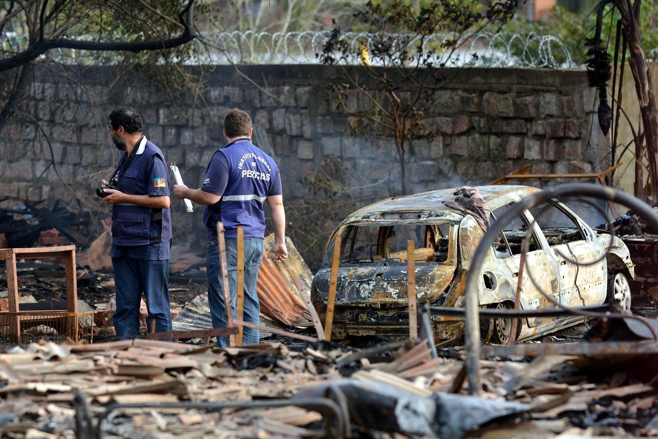 Inc&ecirc;ndio destruiu nove casas na Ilha do Pav&atilde;o