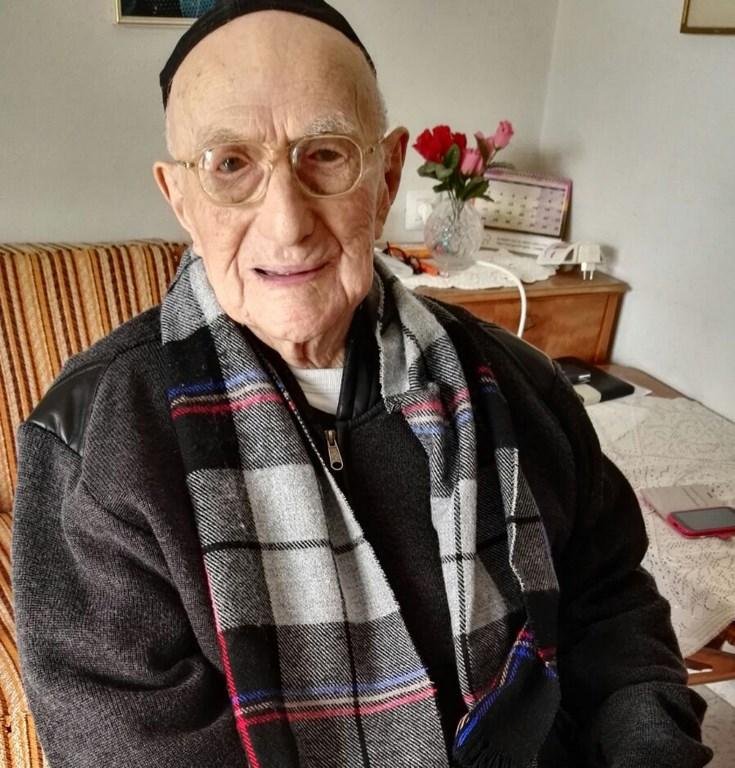 Yisrael Kristal sobreviveu ao Holocausto