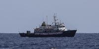 Duas ONGs suspendem resgates no Mediterrâneo