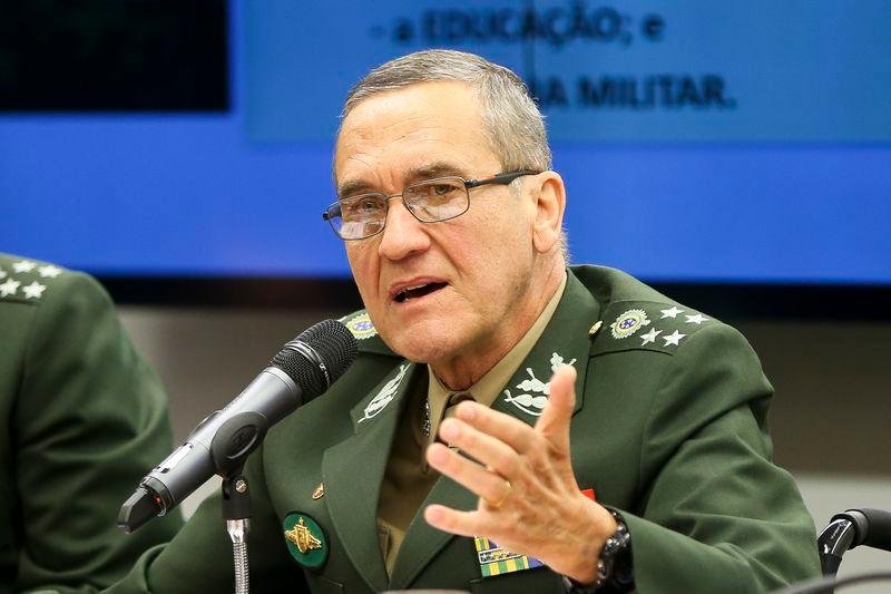 De acordo com o general, restri&ccedil;&otilde;es j&aacute; est&atilde;o prejudicamento "capacidades essenciais" das tropas