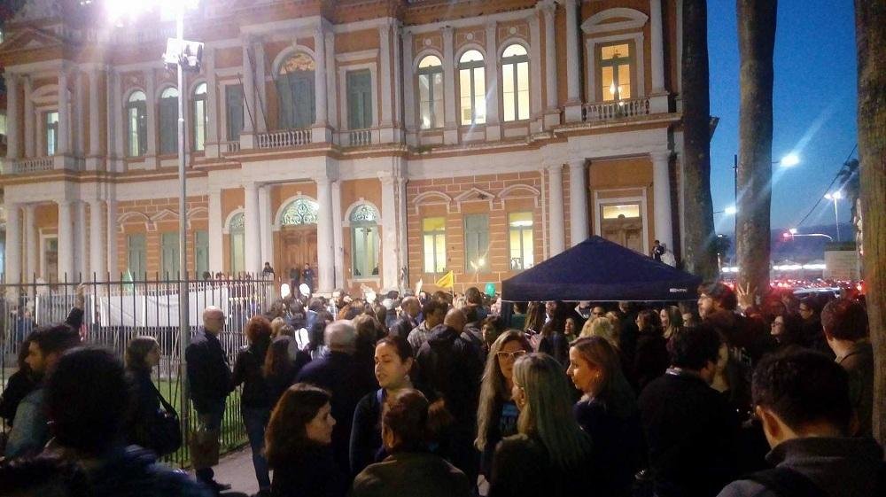 Ato ocorreu no in&iacute;cio da noite desta quarta-feira