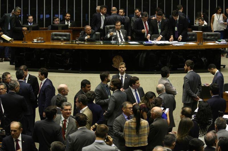 Texto tem que ser aprovada pelos deputados e senadores em dois turnos de vota&ccedil;&atilde;o