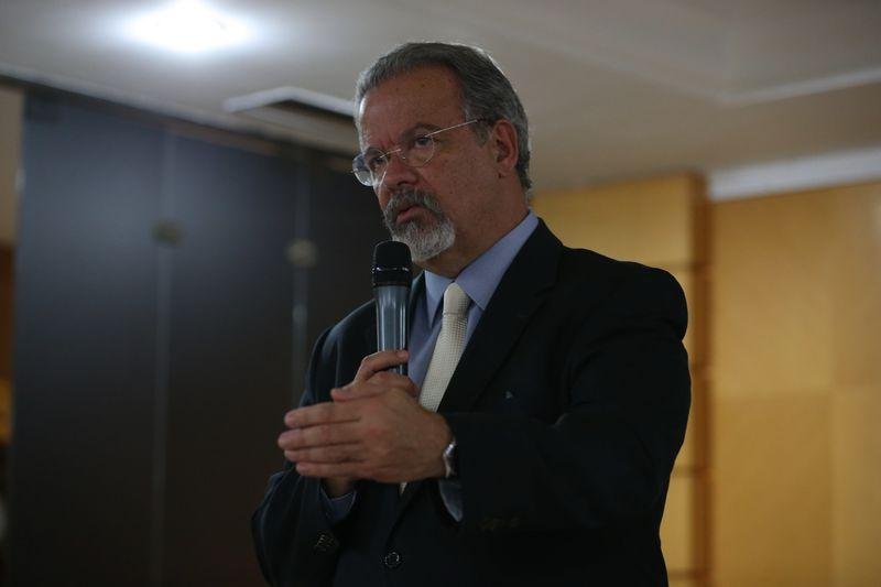 Ministro da Defesa Raul Jungmann participou da reuni&atilde;o entre autoridades da Bol&iacute;via e Brasil 