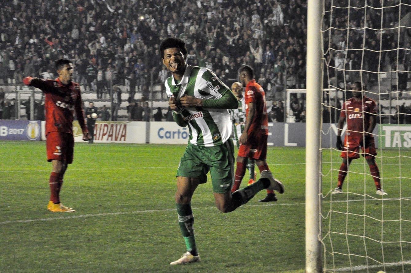 Tiago Marques fez 1 a 0 para time de Caxias do Sul, no Alfredo Jaconi 
