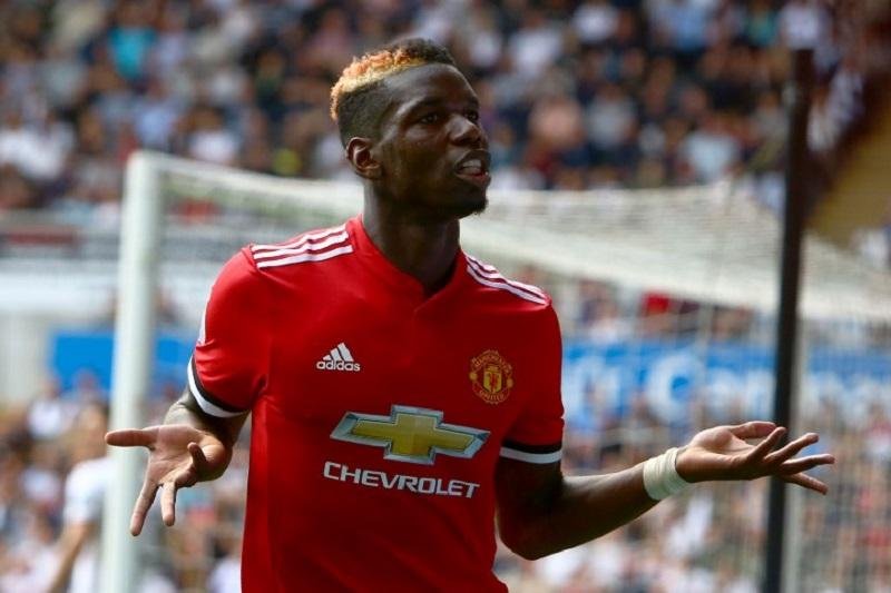 Manchester United marca tr&ecirc;s vezes no fim e volta a golear no Campeonato Ingl&ecirc;s
