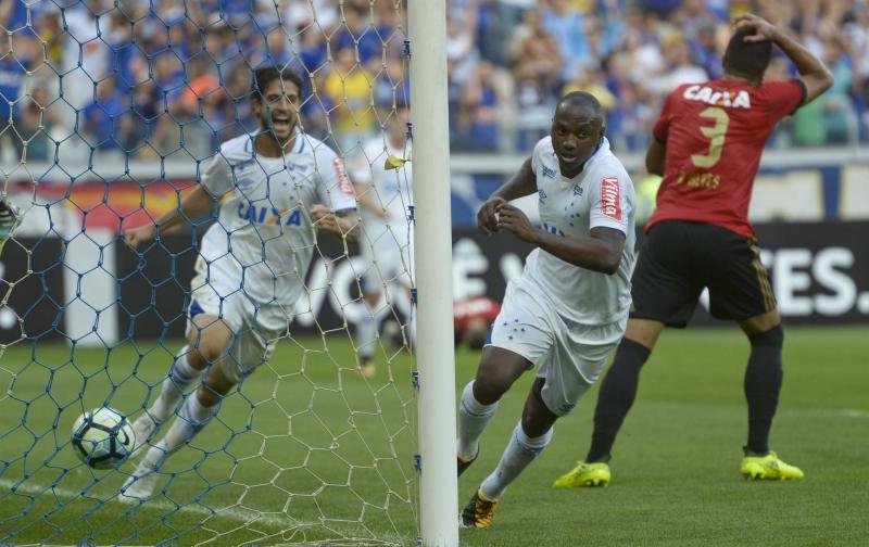 Time mineiro venceu por 2 a 0 no Mineir&atilde;o 