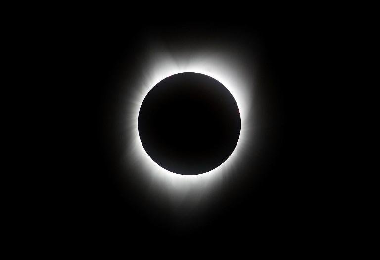 Nasa transmite eclipse total do sol nos EUA