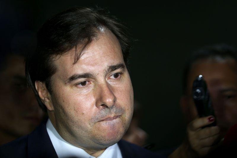 Maia disse que parlamentares n&atilde;o querem prejudicar empresas, mas dar transpar&ecirc;ncia nos empr&eacute;stimos e igualar condi&ccedil;&otilde;es das empresas 