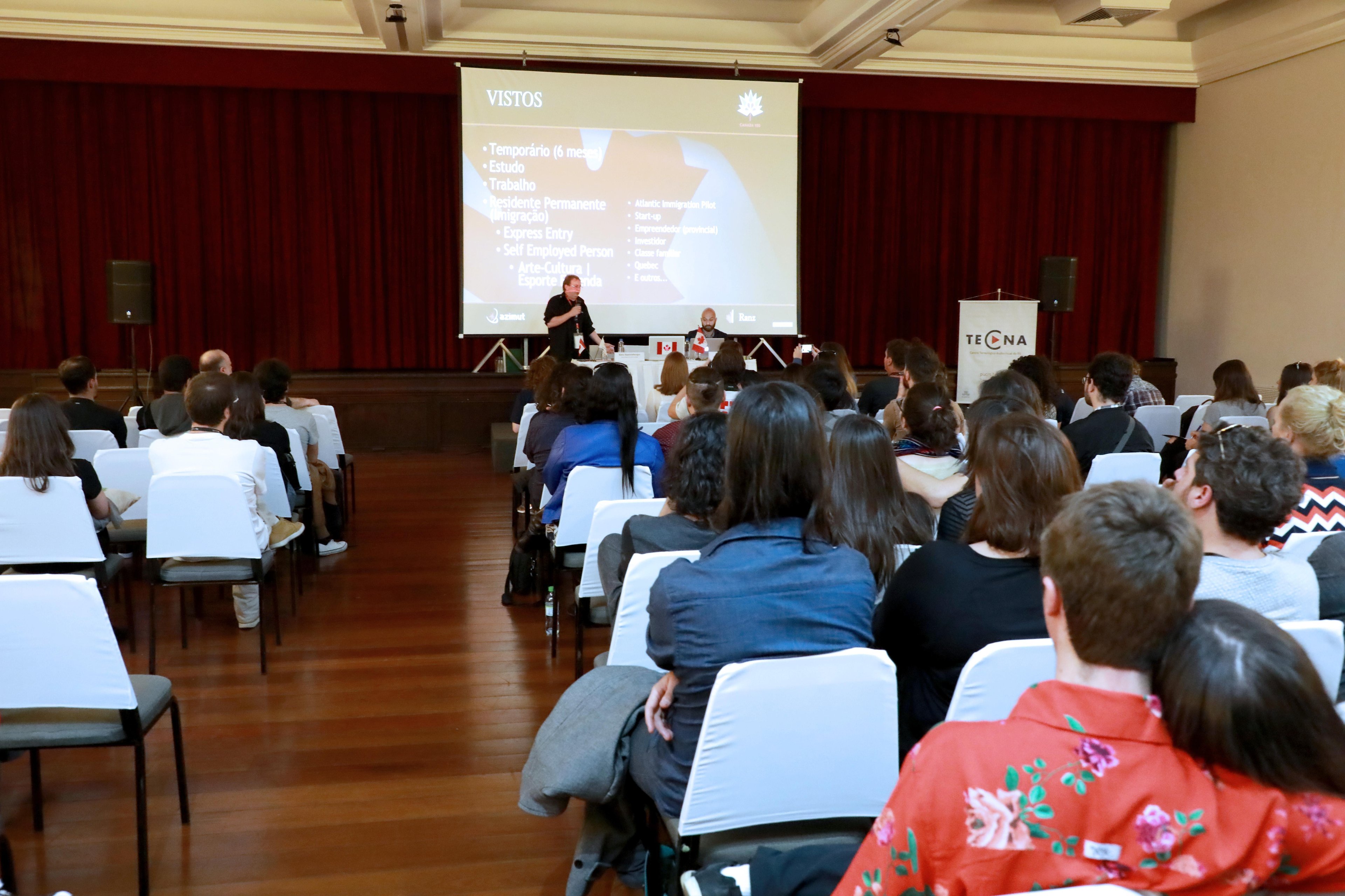 Encontro no festival de Gramado, na quinta-feira &agrave; tarde, apresentou op&ccedil;&otilde;es de estudo no Canad&aacute; 