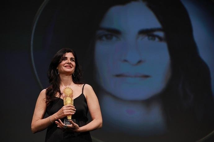 Soledad Villamil recebe o Kikito de Cristal