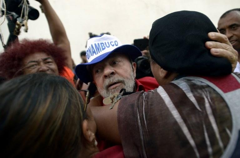 Em caravana pelo Nordeste, Lula diz ser grato a Sarney e a Renan 