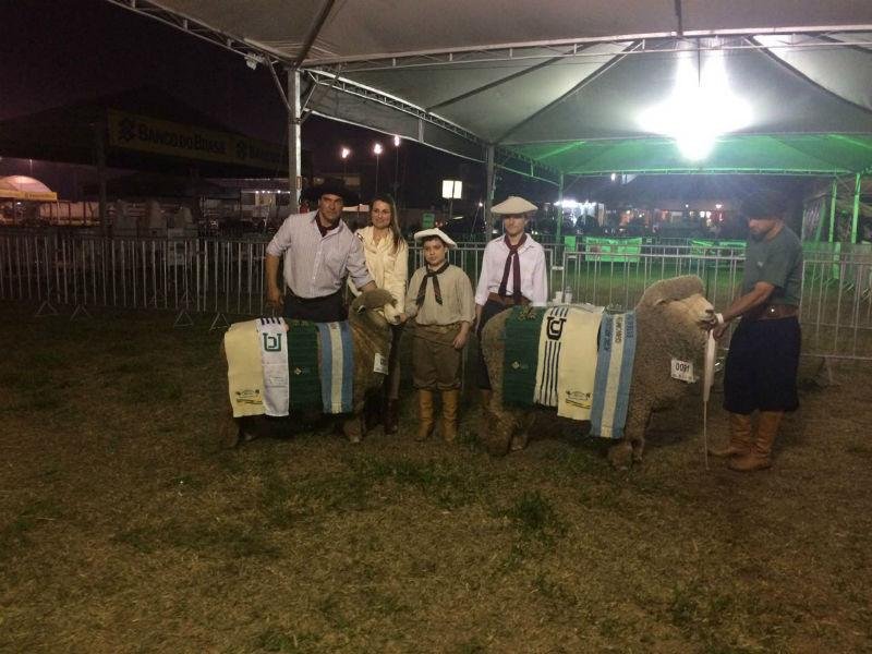 Cabanha Escondida fatura dobradinha na Expointer 
