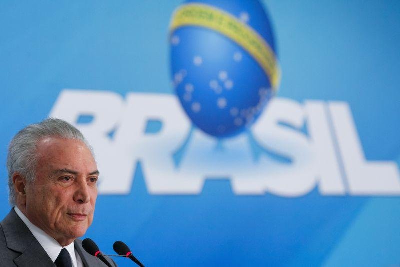 Peemedebista disse ainda que o Pa&iacute;s &eacute; maior do que seus problemas e suas afli&ccedil;&otilde;es