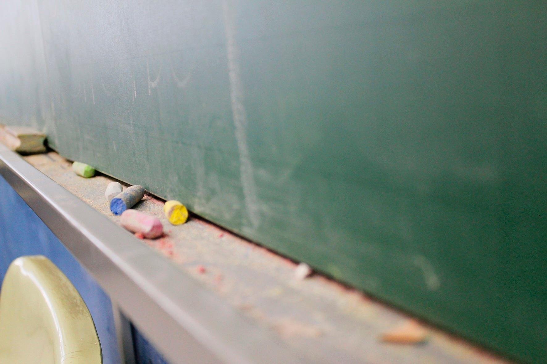 PGR pede proibi&ccedil;&atilde;o de admiss&atilde;o de professores que atuem como "representantes de confiss&otilde;es religiosas"