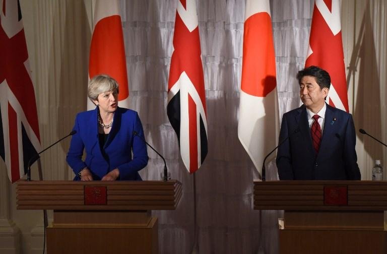 Primeira-ministra brit&acirc;nica considerou disparo de m&iacute;ssil norte coreano uma amea&ccedil;a ao Jap&atilde;o