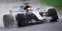 Britânico vai largar na primeira posição pela 69.ª vez na carreira na Fórmula 1