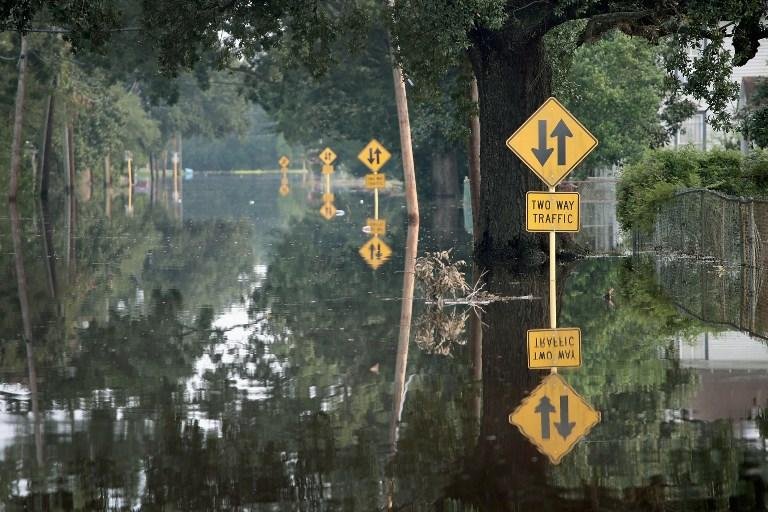 Governador do Texas pede ajuda para reconstru&ccedil;&atilde;o ap&oacute;s Harvey