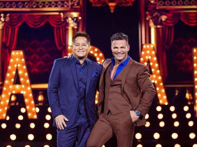 Leonardo e Eduardo Costa apresentam &ldquo;Cabar&eacute; Night Club&rdquo; em Porto Alegre