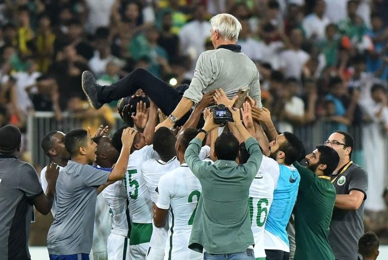 Ar&aacute;bia Saudita venceu o Jap&atilde;o nesta ter&ccedil;a-feira