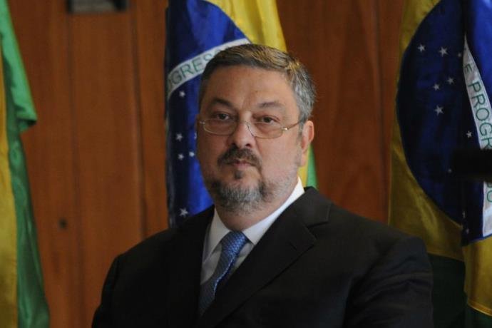 Motivo foi compra de terreno para constru&ccedil;&atilde;o do Instituto Lula e de apartamento em S&atilde;o Bernardo do Campo