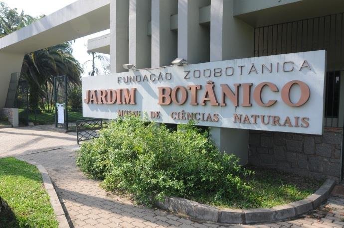 Relator Cezar Miolar pediu que Piratini se abstenha de encerrar entidades antes de auditoria para garantir servi&ccedil;os