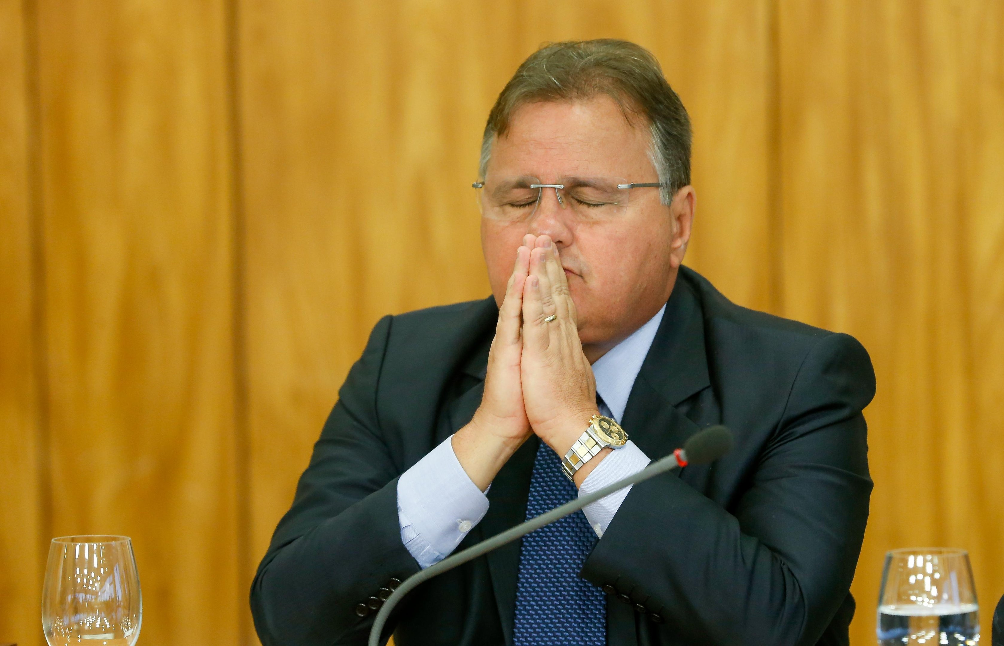Geddel cumpre pris&atilde;o domiciliar e ainda n&atilde;o se manifestou sobre dinheiro