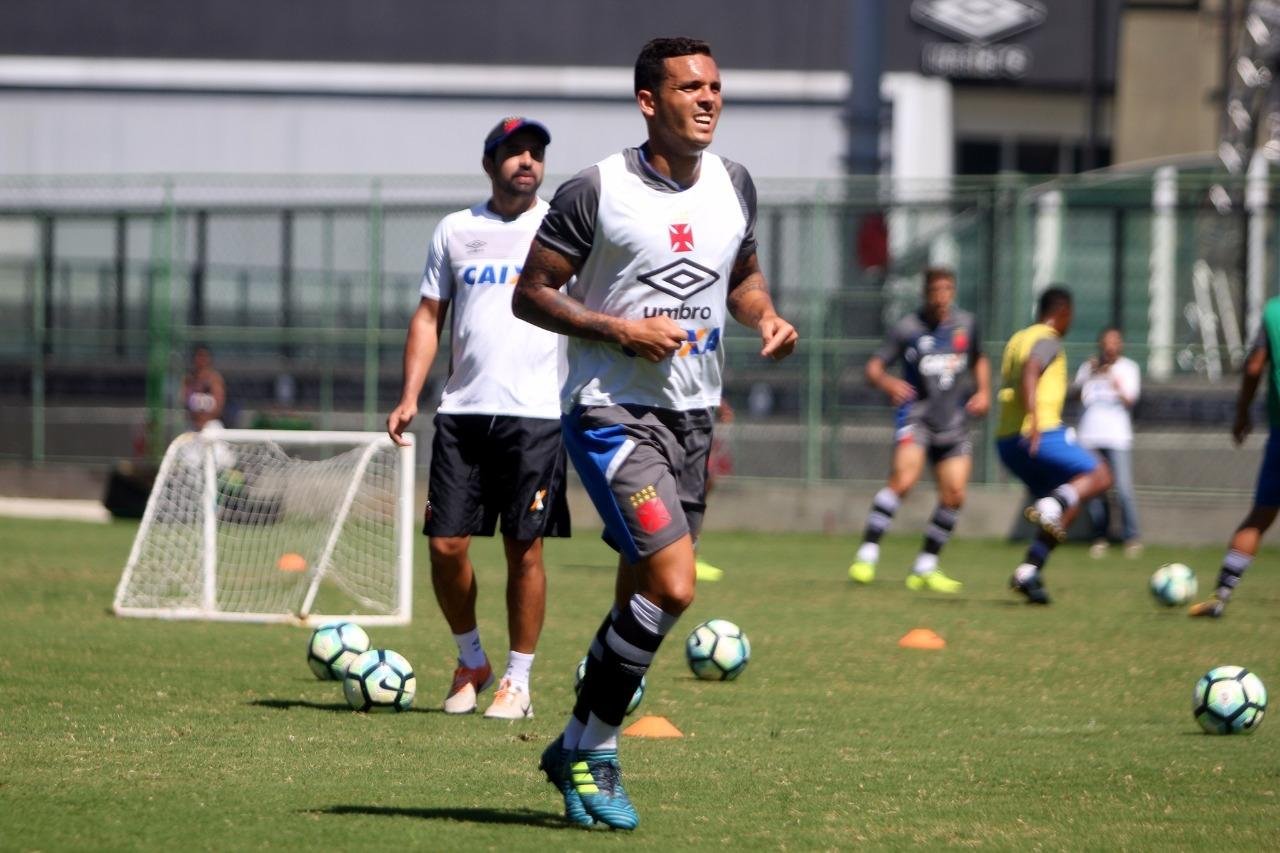 Para o lateral-esquerdo Ramon o sentimento &eacute; de volta para casa