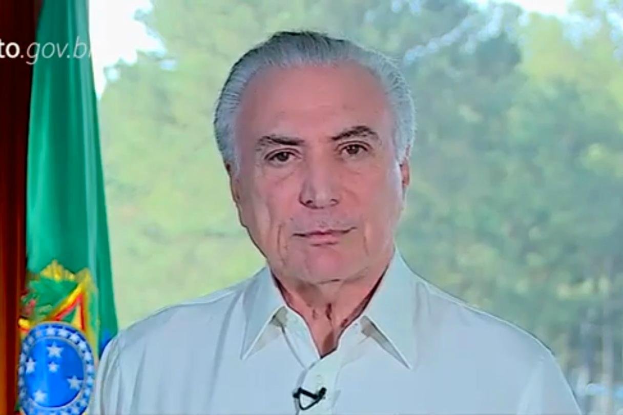 Presidente divulgou v&iacute;deo ao retornar da China salientando controle da infla&ccedil;&atilde;o e queda dos juros