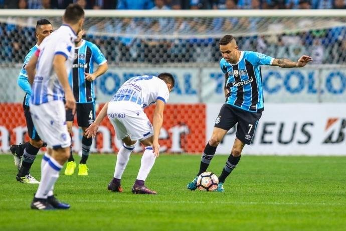 Gr&ecirc;mio confia em renova&ccedil;&atilde;o tranquila com Luan