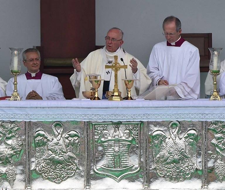 Francisco oficializou neste s&aacute;bado sua terceira homilia na Col&ocirc;mbia