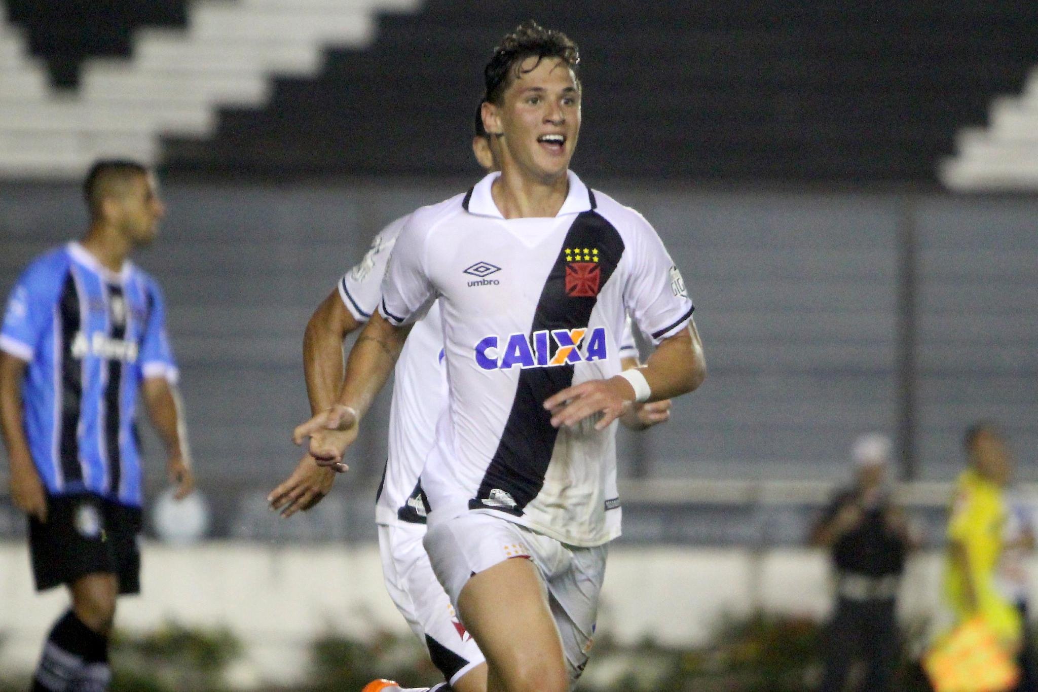Tricolor teve a posse de bola durante toda a partida, mas foi derrotado por 1 a 0