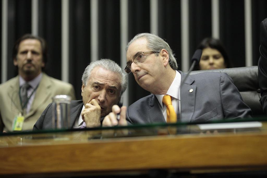 Temer e Eduardo Cunha teriam atuado juntos para defender interesses de grupos privados