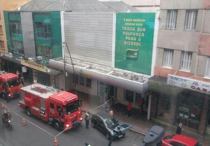 Ag&ecirc;ncia fica localizada na Avenida Alberto Bins