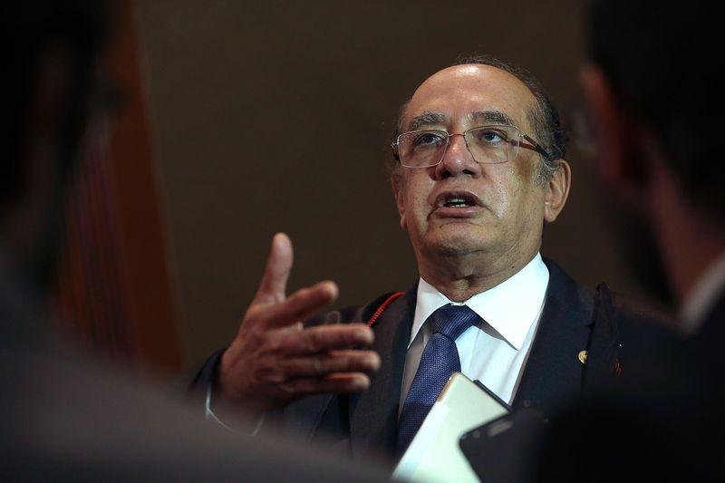 Cita&ccedil;&atilde;o &eacute; do poeta portugu&ecirc;s Manoel Maria Barbosa Du Bocage