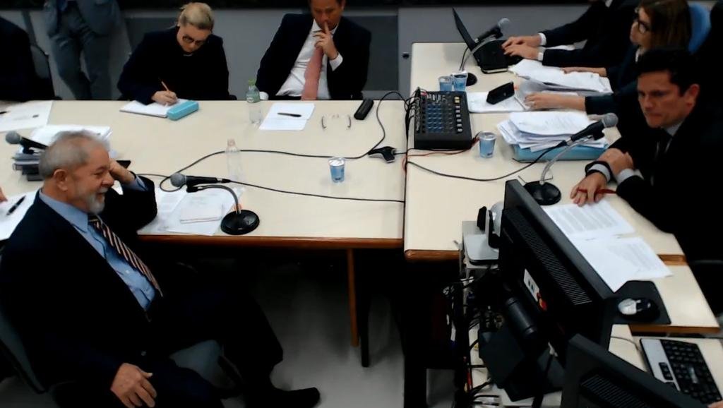 Juiz deferiu que a PF fa&ccedil;a per&iacute;cia para extrair "documentos ou lan&ccedil;amentos relacionados com o objeto da a&ccedil;&atilde;o penal"
