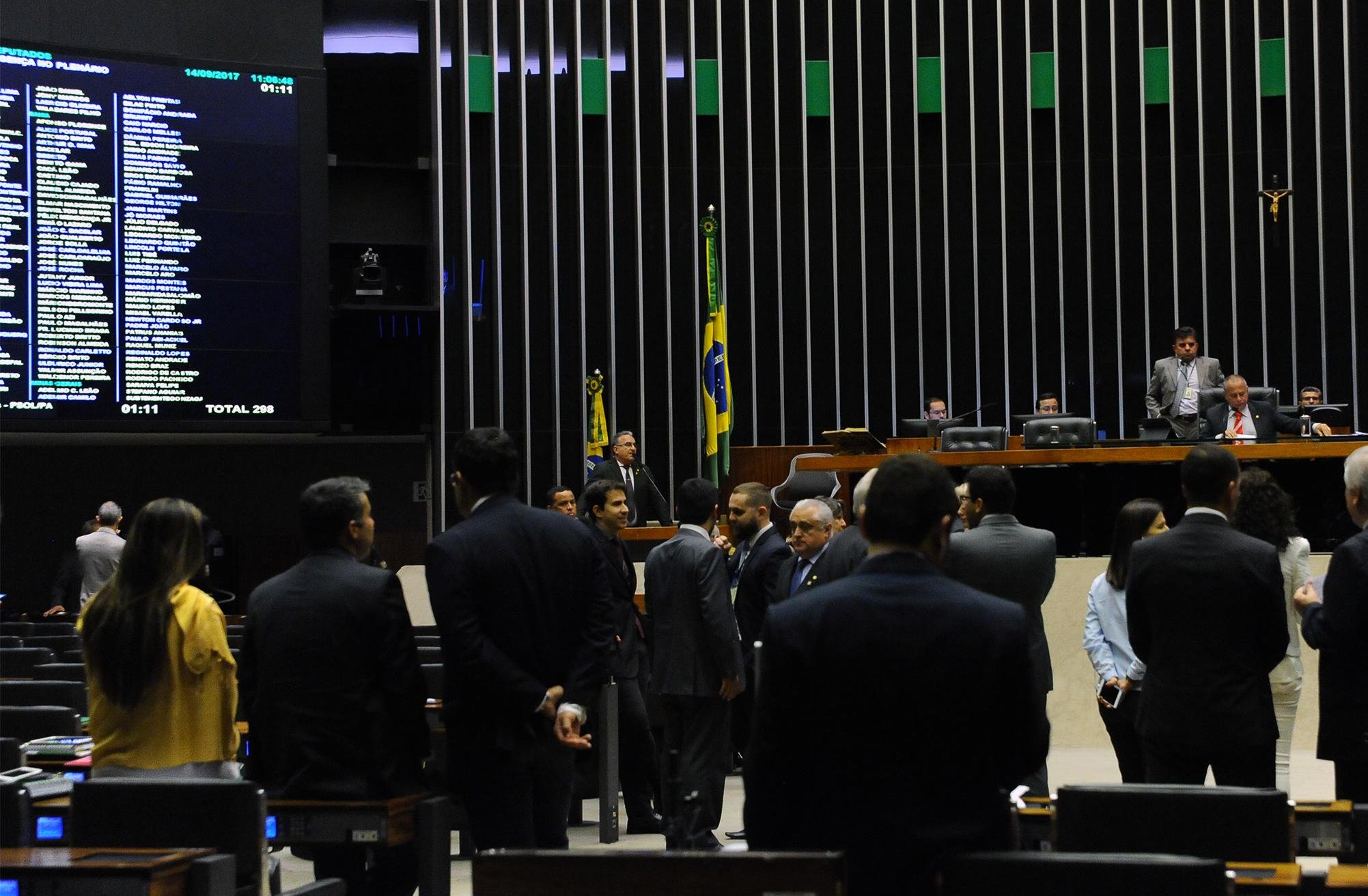 C&acirc;mara dos Deputados decidir&aacute; novamente se Supremo poder&aacute; julgar o presidente