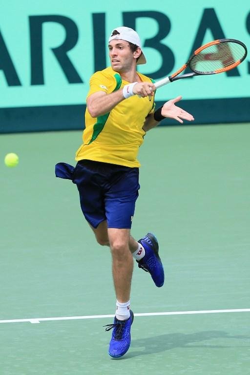  Clezar pediu desculpas por seu gesto em alus&atilde;o aos olhos puxados dos asi&aacute;ticos, na sexta-feira, durante partida da Copa Davis entre Brasil e Jap&atilde;o