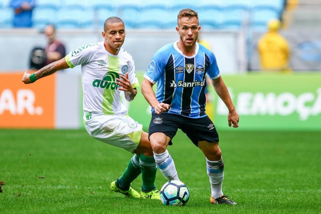 Volante Arthur esteve em tr&ecirc;s dos cinco jogos do returno