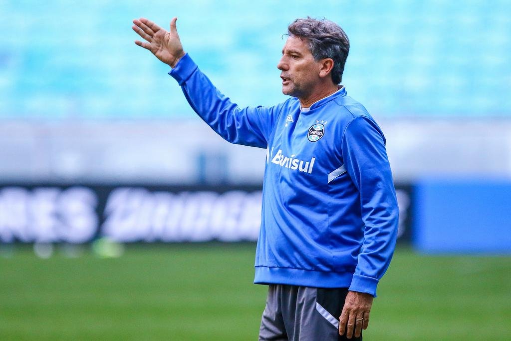 Renato Portaluppi ainda mant&eacute;m d&uacute;vida na escala&ccedil;&atilde;o do Luan 