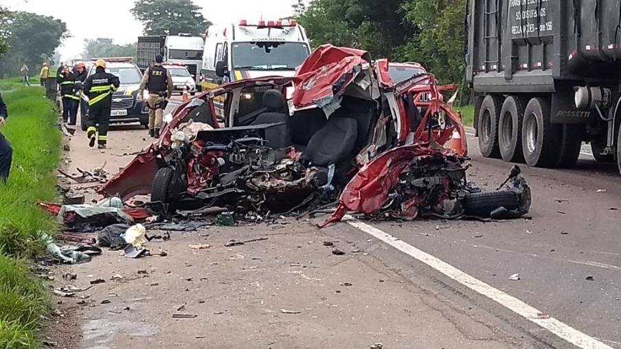 Acidente destruiu Fiat Palio em Eldorado do Sul