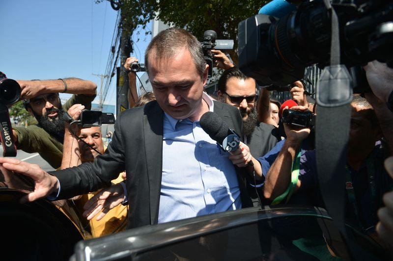 Empres&aacute;rios s&atilde;o investigados pelo uso indevido de informa&ccedil;&otilde;es privilegiadas