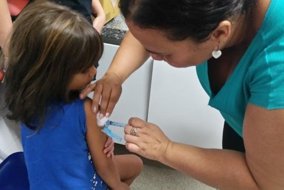 Termina hoje prazo para atualizar carteira de vacina de crian&ccedil;as e adolescentes