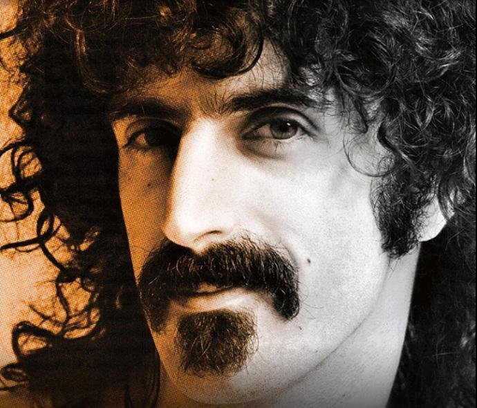 Familiares informaram que estavam trabalhando em uma &oacute;pera rock protagonizada por Zappa tamb&eacute;m atrav&eacute;s de um holograma 