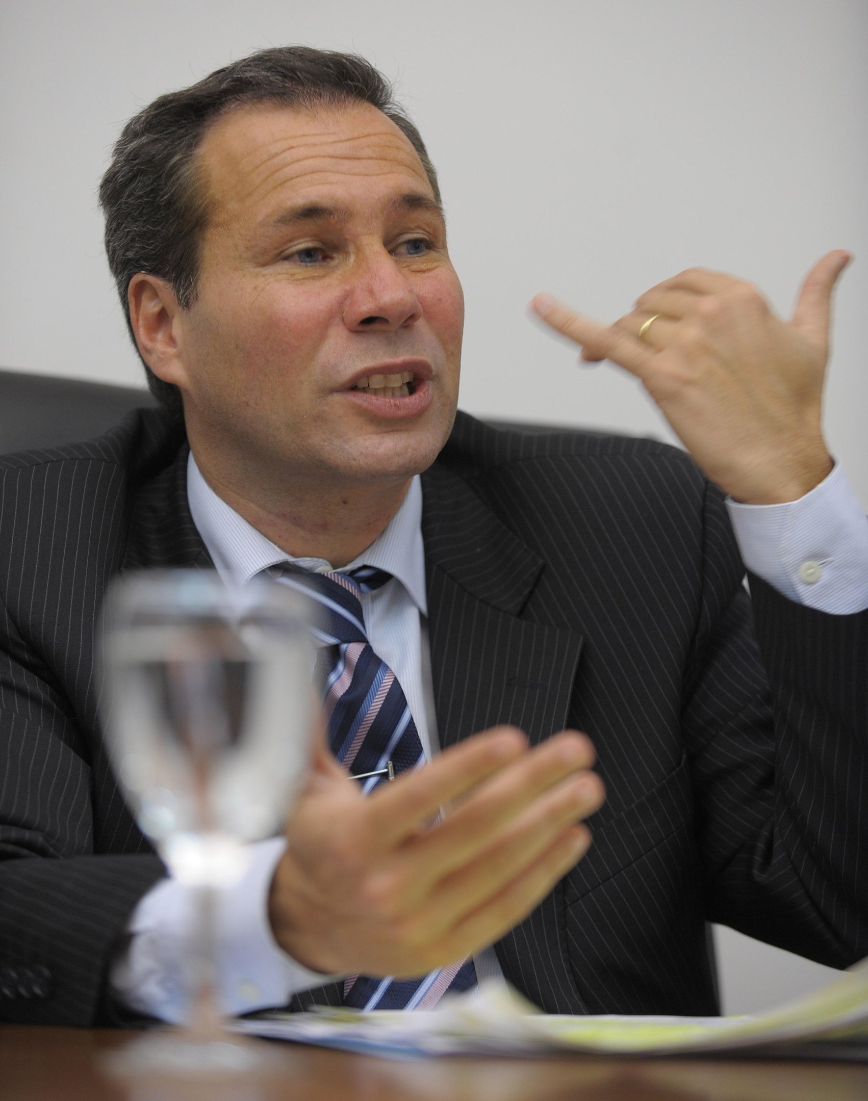 Nisman foi encontrado em seu apartamento com um tiro na cabe&ccedil;a em janeiro de 2015