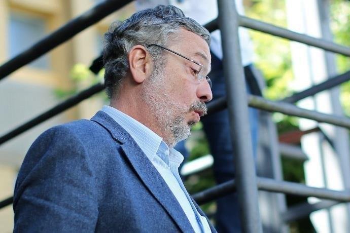 Partido acusa ex-ministro de "desistir de se defender" para obter vantagems do MPF